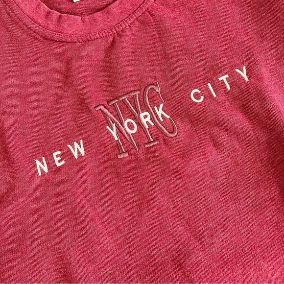 Vintage NYC berry pink crewneck sweatshirt - Picture 7 of 7